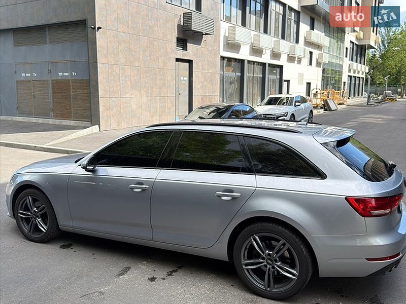 Универсал Audi A4 2016 в Днепре