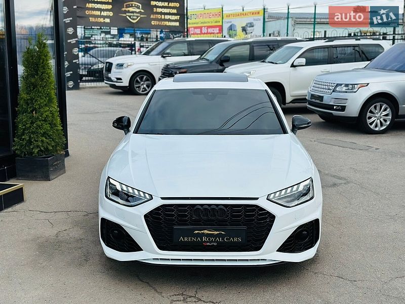 Седан Audi A4 2022 в Харькове