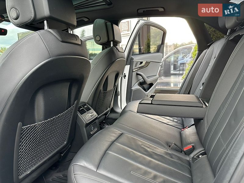 Седан Audi A4 2022 в Харькове