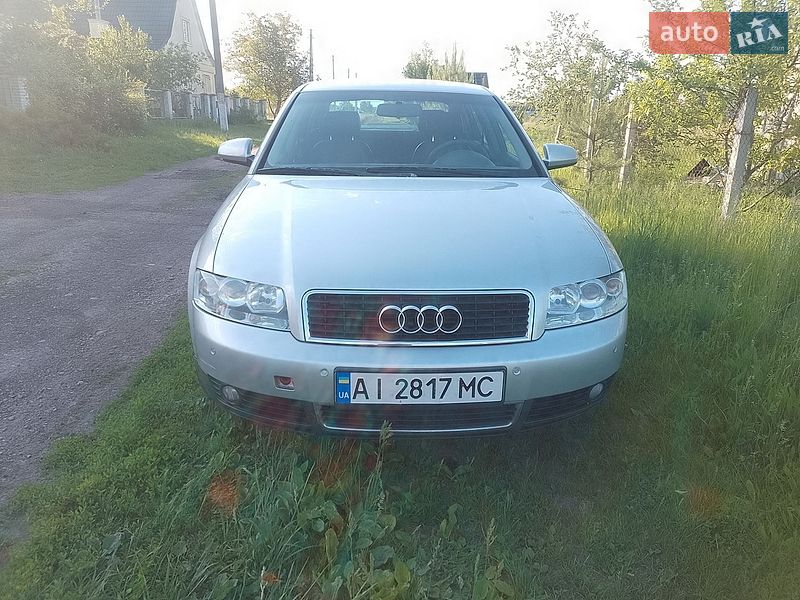 Седан Audi A4 2001 в Переяславі