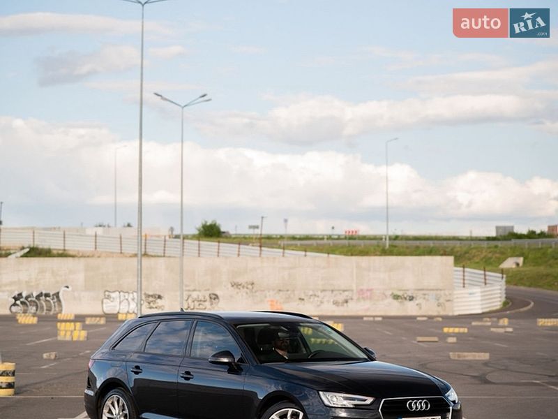 Универсал Audi A4 2017 в Львове