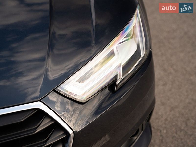 Универсал Audi A4 2017 в Львове