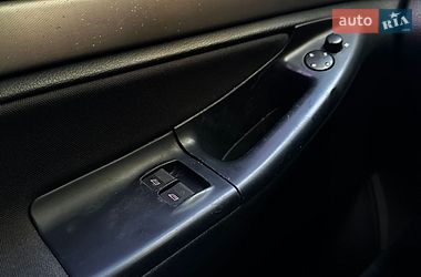 Седан Audi A4 1999 в Киверцах
