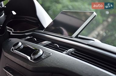 Седан Audi A4 2017 в Трускавці