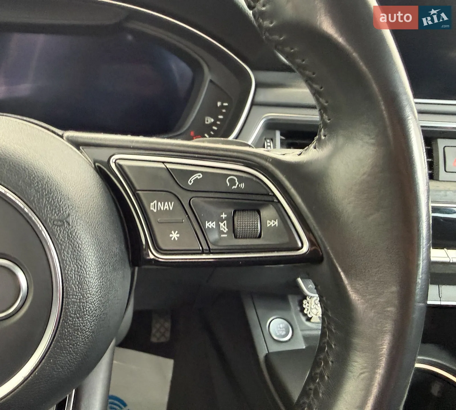 2016 Audi A4 - мініатюра 16