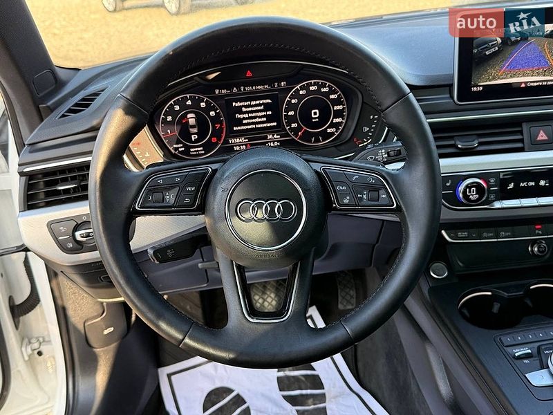 Седан Audi A4 2015 в Стрые