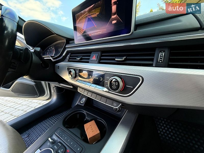 Седан Audi A4 2017 в Трускавце