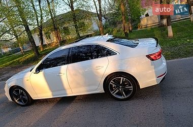 Седан Audi A4 2017 в Києві
