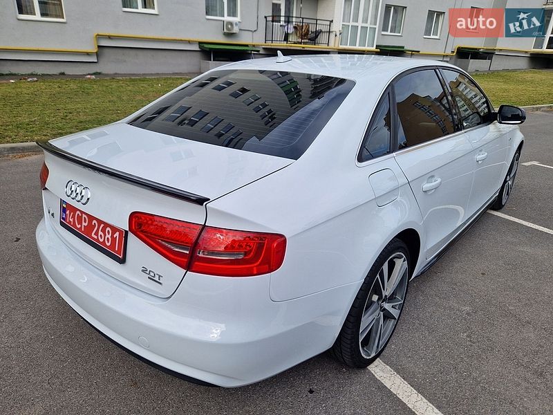 Седан Audi A4 2014 в Виннице