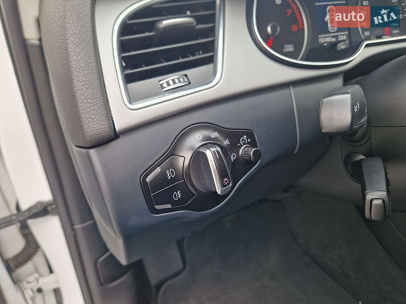 Седан Audi A4 2014 в Виннице