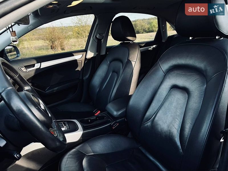 Седан Audi A4 2015 в Шишаки