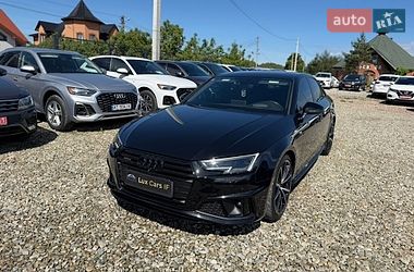 Седан Audi A4 2017 в Ивано-Франковске