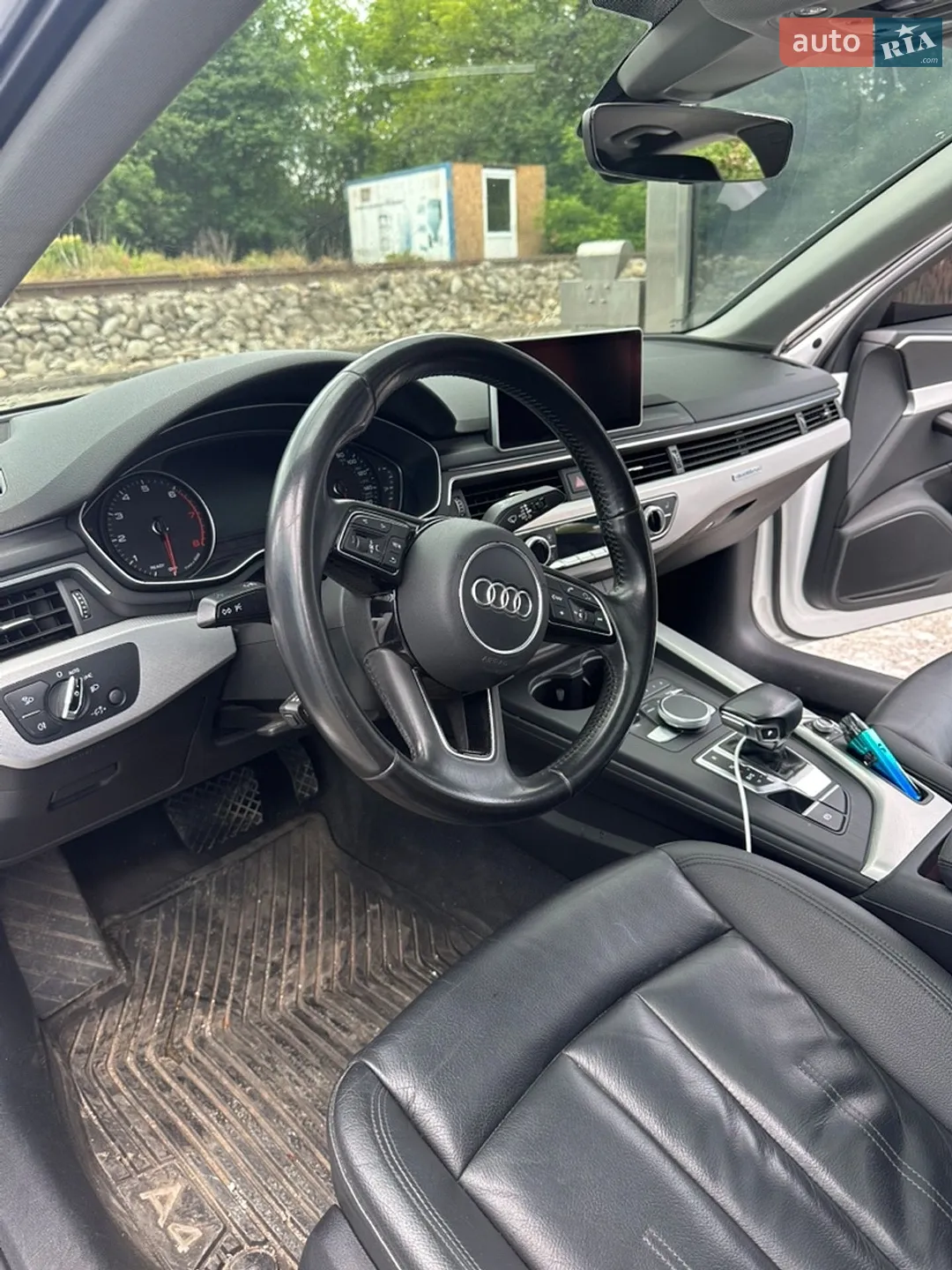 2017 Audi A4 - мініатюра 16