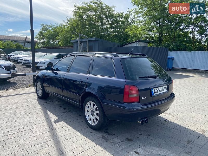 Универсал Audi A4 1999 в Мукачево