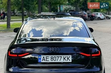 Седан Audi A4 2014 в Харкові