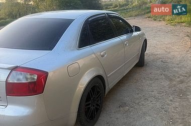 Седан Audi A4 2001 в Бучаче