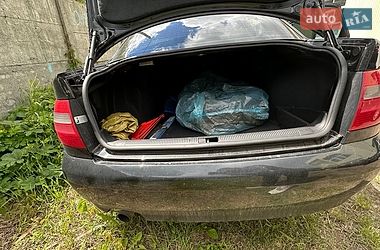 Седан Audi A4 1999 в Чернігові