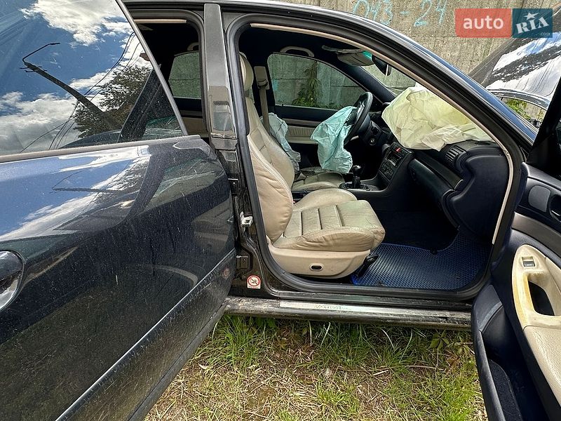 Седан Audi A4 1999 в Чернігові
