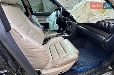Седан Audi A4 1999 в Чернігові