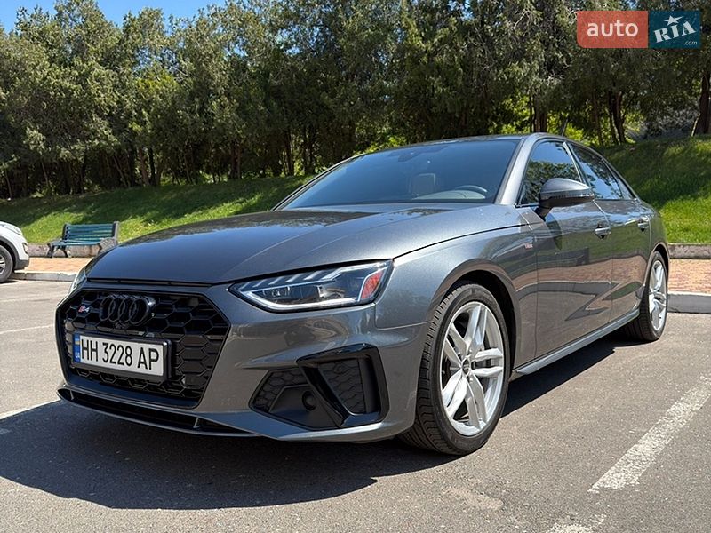 Седан Audi A4 2023 в Одесі