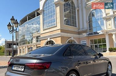 Седан Audi A4 2023 в Одессе