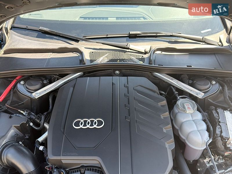 Седан Audi A4 2023 в Одессе