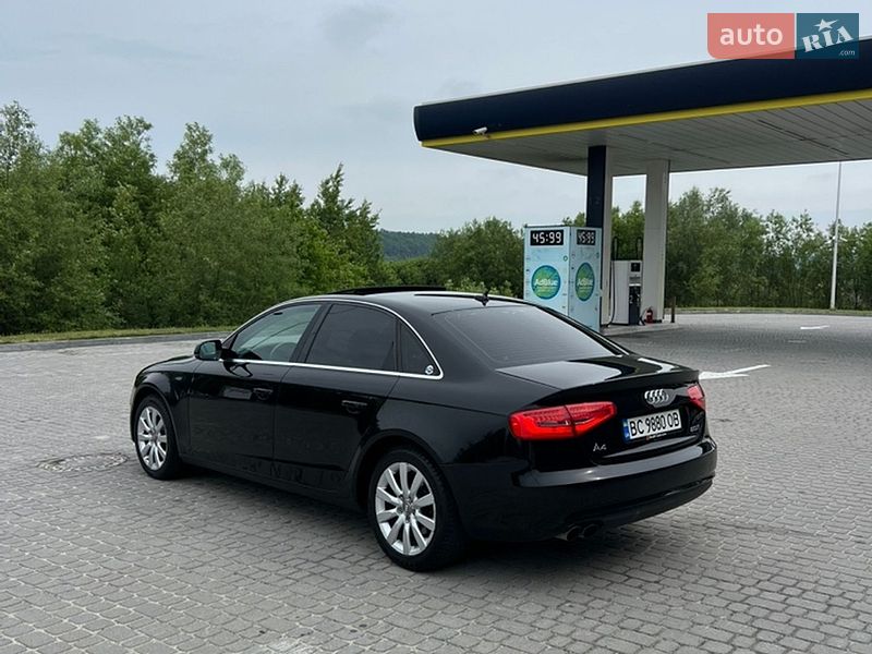 Седан Audi A4 2013 в Львові