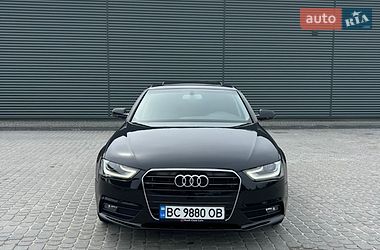Седан Audi A4 2013 в Львові