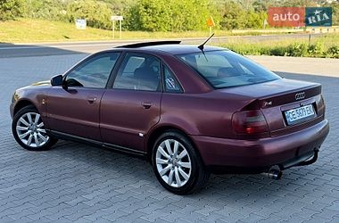 Седан Audi A4 1998 в Черновцах