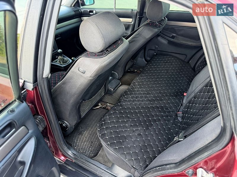 Седан Audi A4 1998 в Черновцах