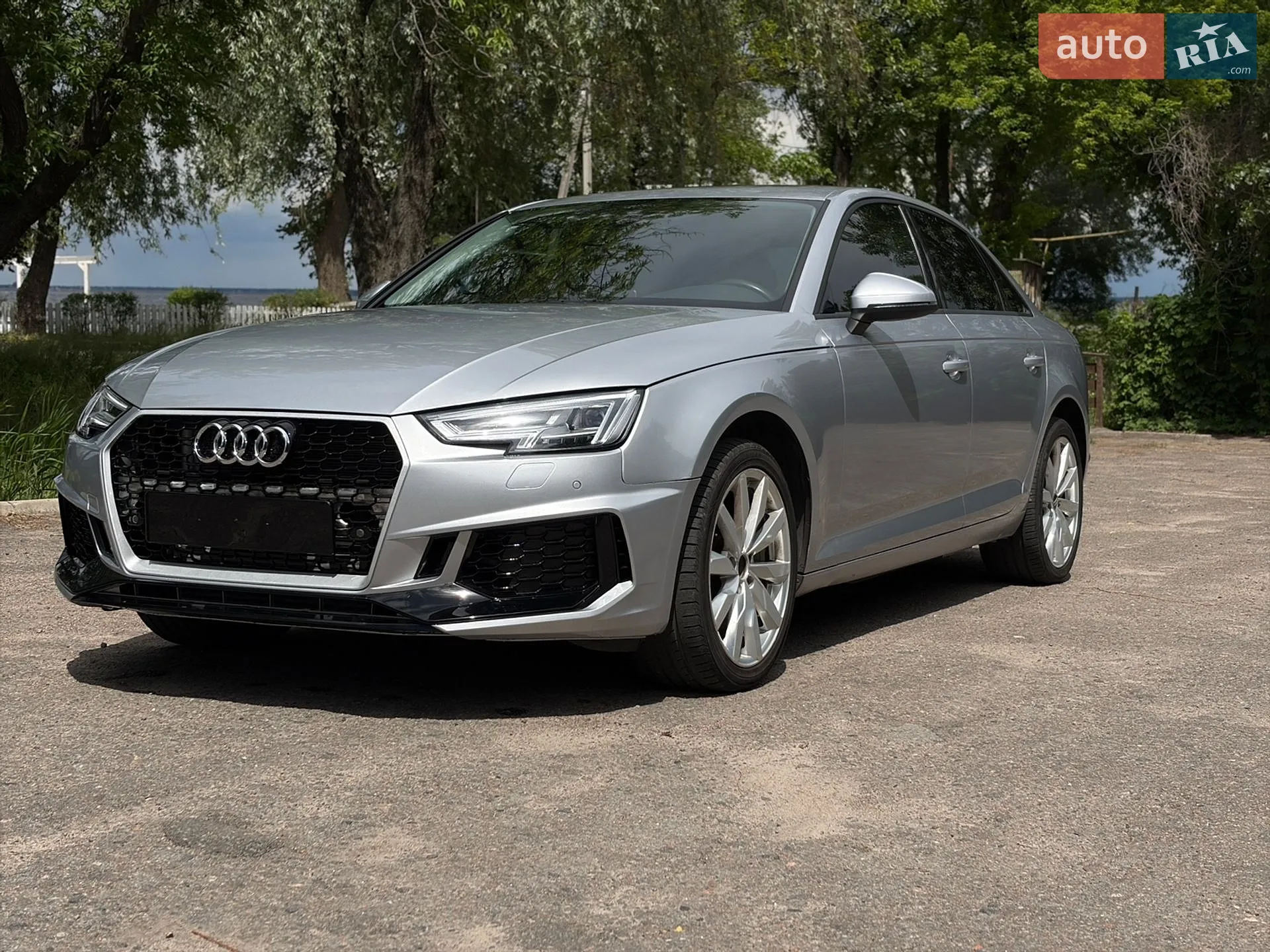 2017 Audi A4 - мініатюра 4