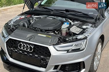 Седан Audi A4 2017 в Черкасах