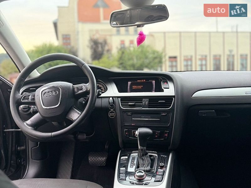 Универсал Audi A4 2010 в Хусте