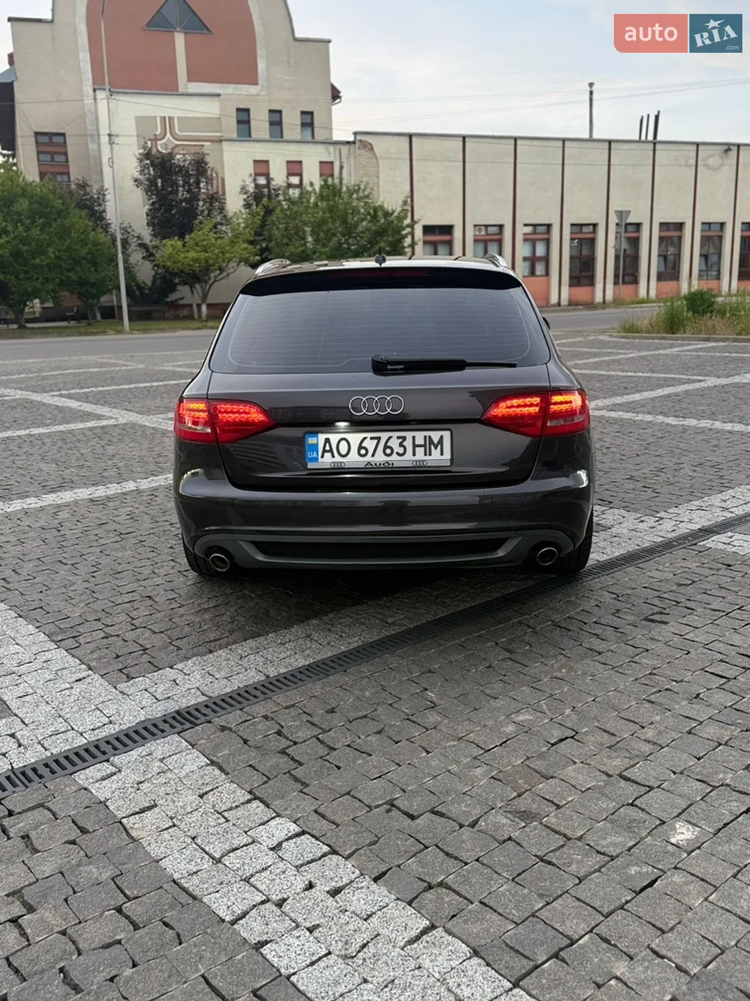 2010 Audi A4 - мініатюра 6