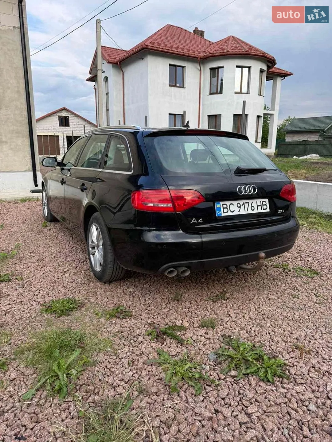 2010 Audi A4 - мініатюра 3