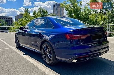 Седан Audi A4 2020 в Києві