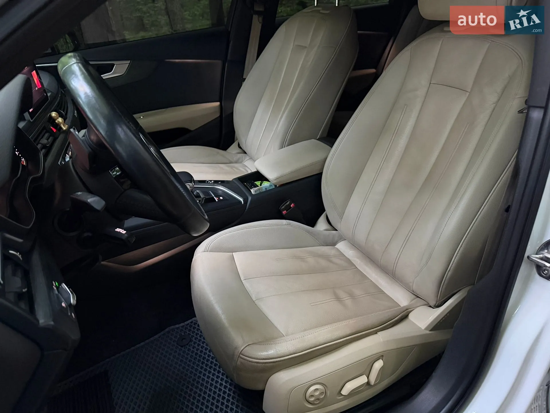 2017 Audi A4 - мініатюра 30