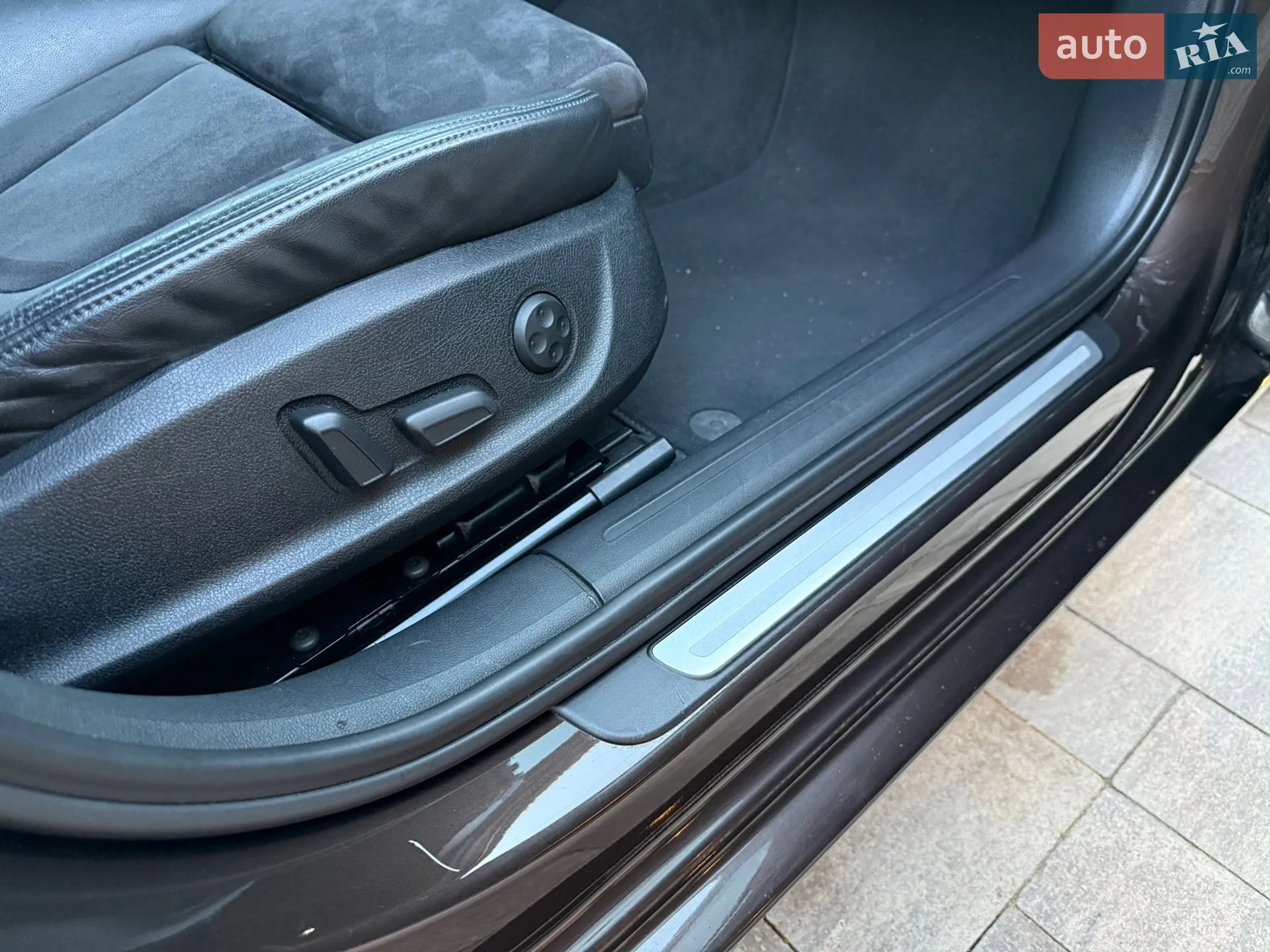 2011 Audi A4 - мініатюра 25