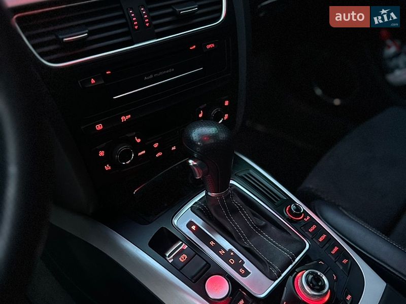 Седан Audi A4 2011 в Кременчуге