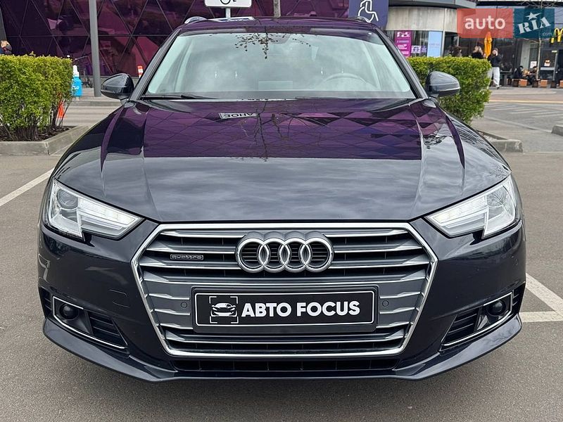 Универсал Audi A4 2018 в Киеве