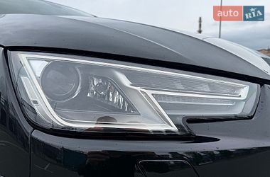 Седан Audi A4 2017 в Киеве
