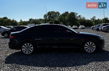 Седан Audi A4 2016 в Львові
