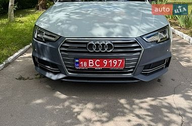 Седан Audi A4 2017 в Ровно