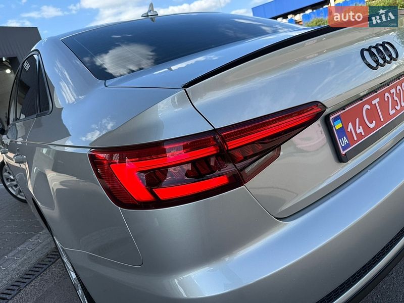 Седан Audi A4 2017 в Дрогобичі