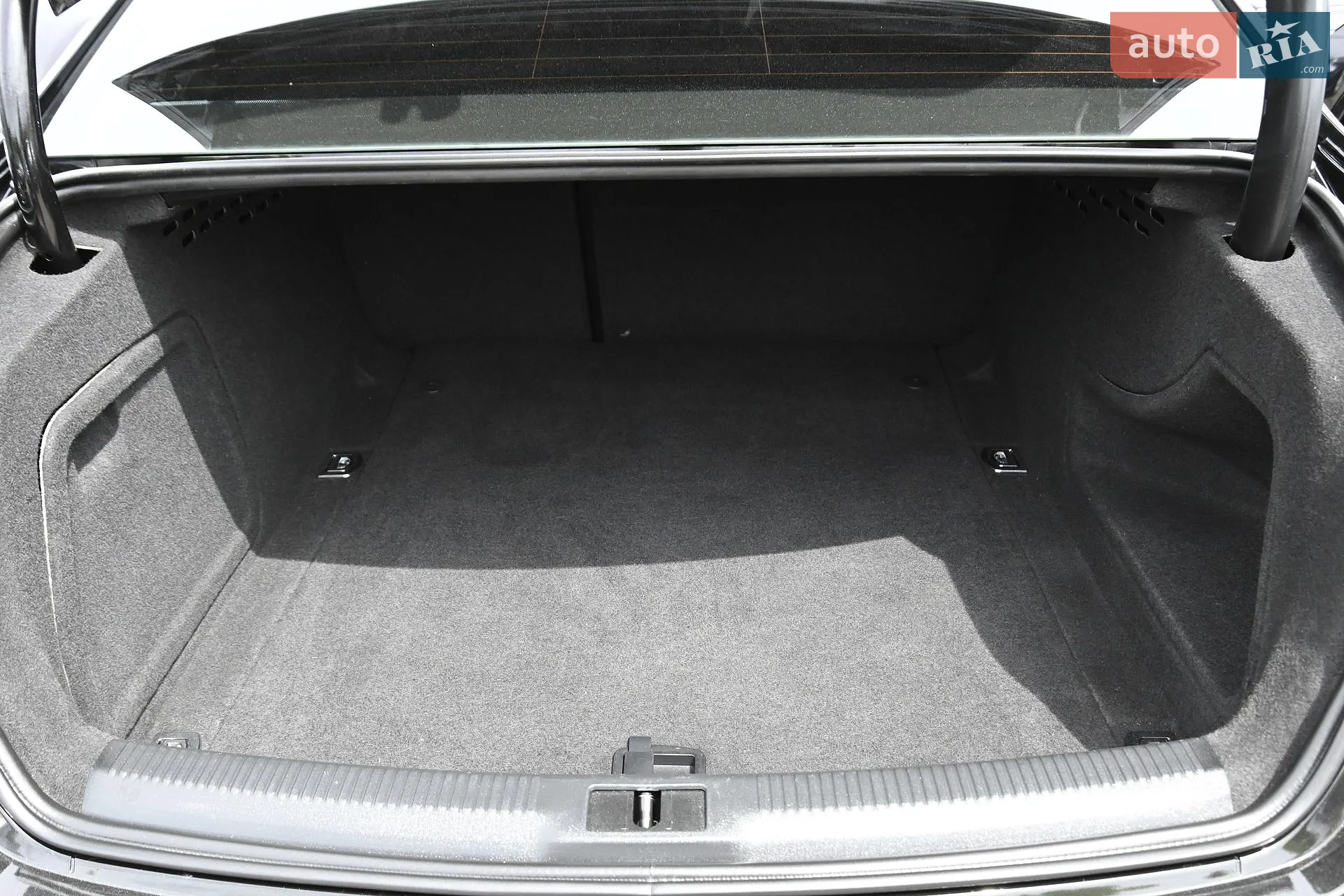 2014 Audi A4 - мініатюра 30