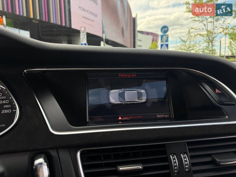 Седан Audi A4 2014 в Киеве