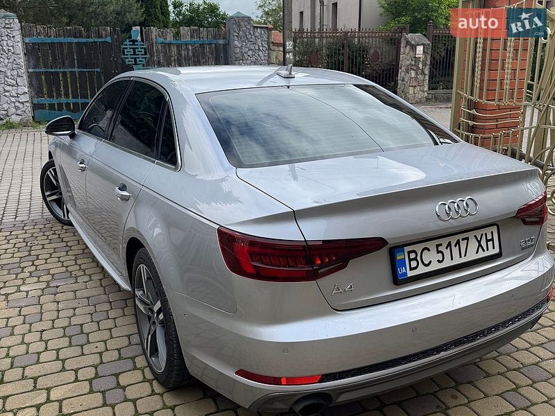 Седан Audi A4 2017 в Львове