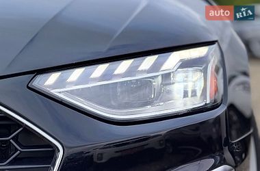 Седан Audi A4 2022 в Стрые