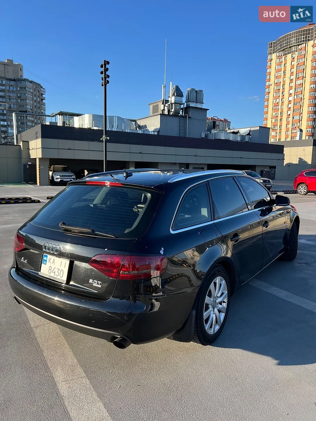 2010 Audi A4 - мініатюра 5