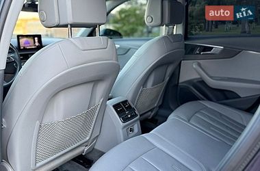 Седан Audi A4 2018 в Киеве